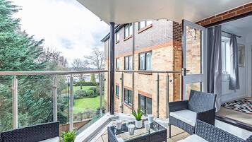 Apartment, 3 Bedrooms | Balcony