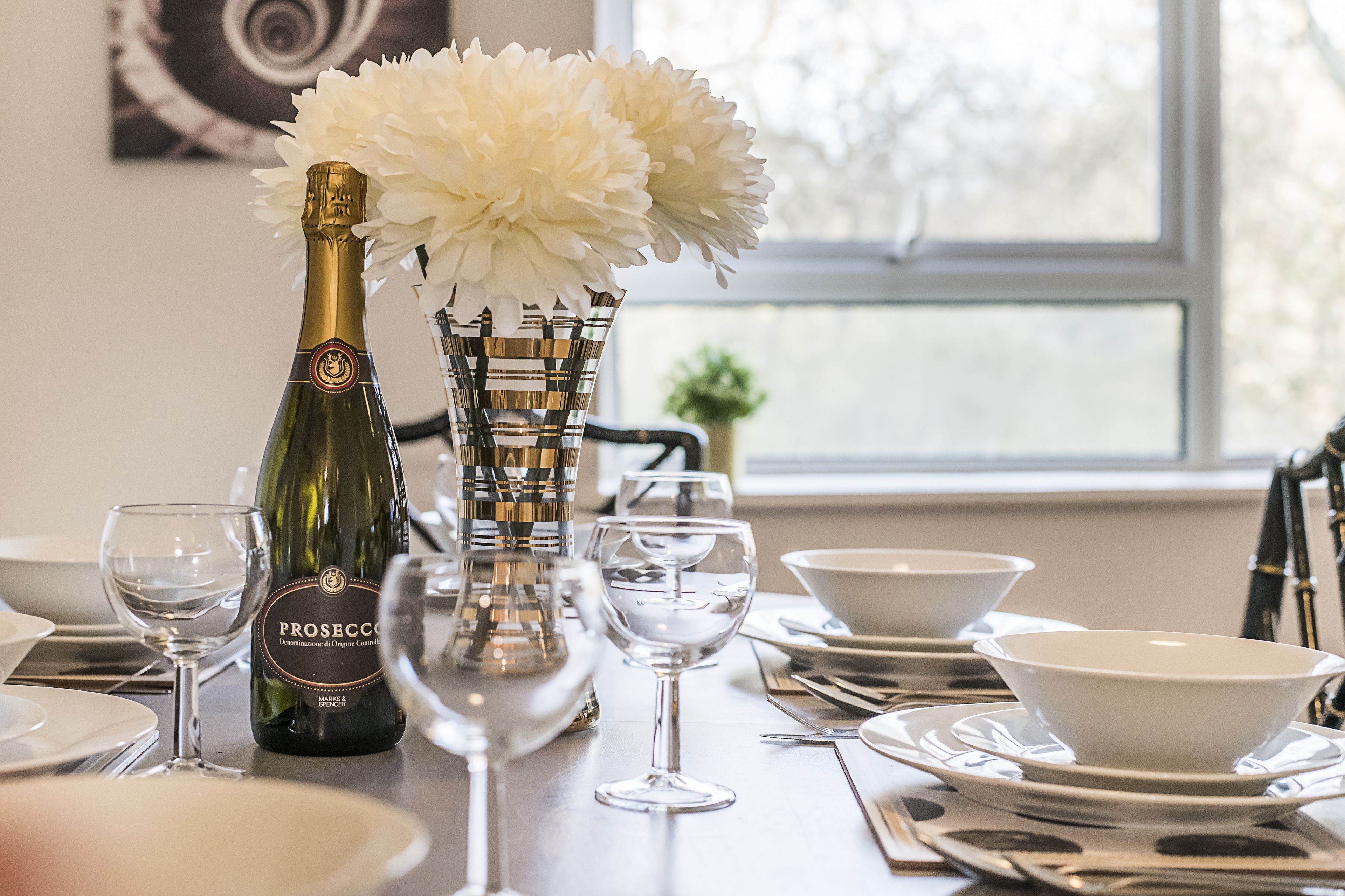 Apartment, 2 Bedrooms | In-room dining