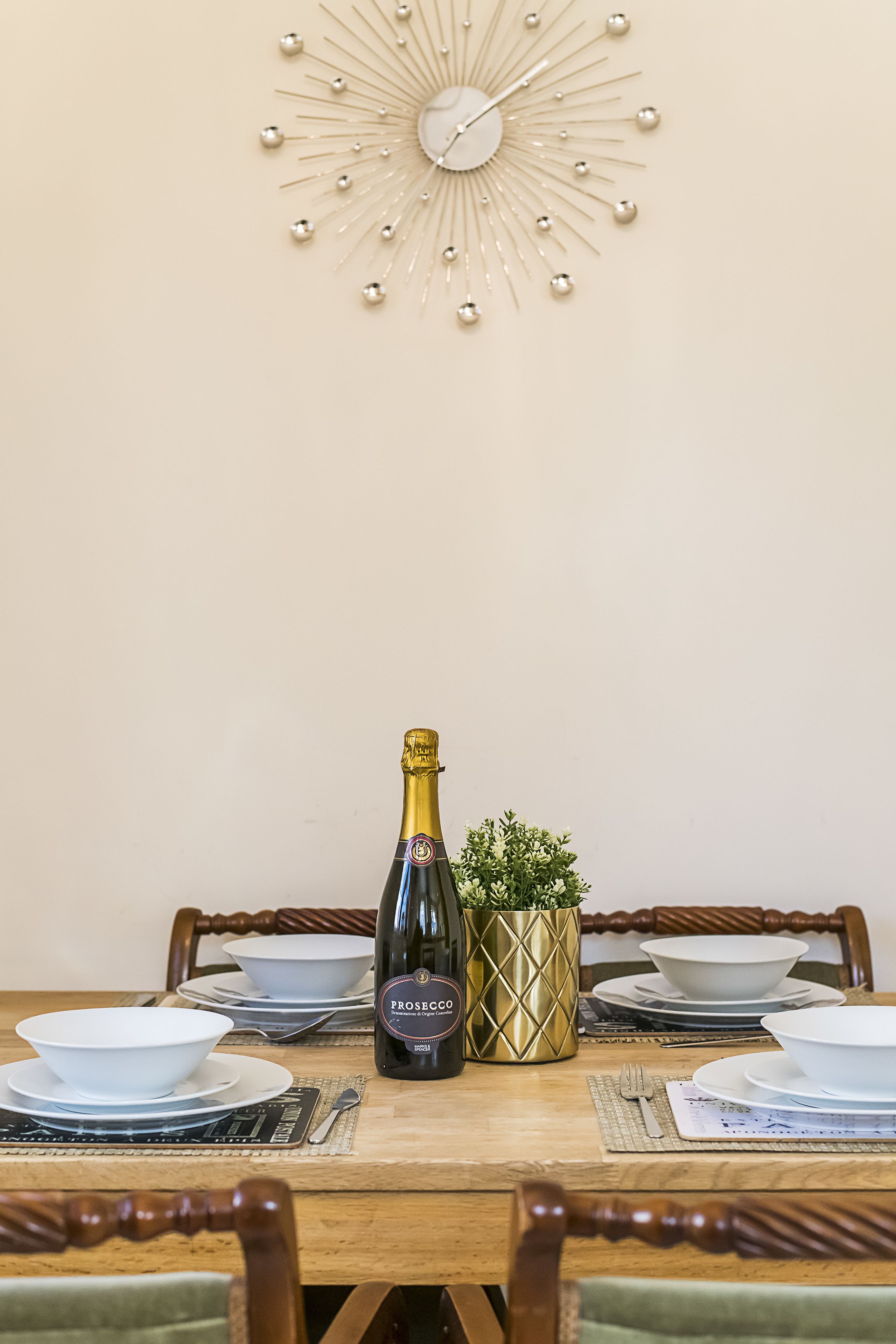 Rumah, 5 kamar tidur | Makan di kamar