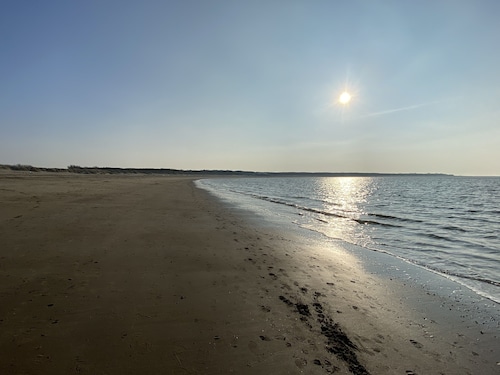Freistehendes Ferienhaus an Nordsee und Grevelingen Meer auf ca. 750 qm Grund