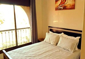 2 Schlafzimmer, Bügeleisen/Bügelbrett, WLAN