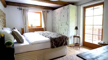 Apartment, 3 Bedrooms (1. OG) | Soundproofing, free cribs/infant beds, free WiFi, bed sheets