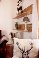 Apartment, 3 Bedrooms (1. OG) | Living area | Flat-screen TV, fireplace