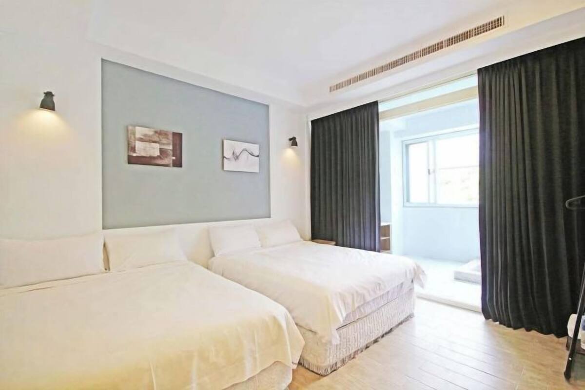 Blackout curtains, bed sheets