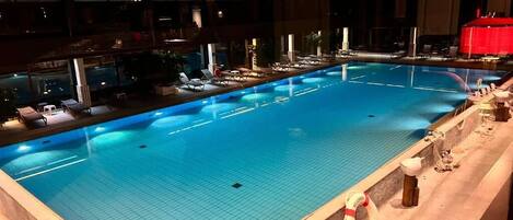 Indoor pool, outdoor pool