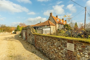 Exterior - The Old Dairy, Great Bircham, Norfolk (Bircham)
