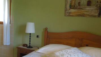 Seprai premium dan setrika/meja setrika