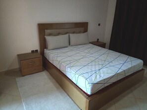 2 bedrooms, bed sheets