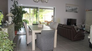 Interior - quiet house 5 minutes walk from lac de sanguinet and 20 minutes from the ocean (Sanguinet)