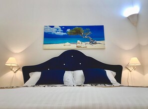 1 bedroom, in-room safe, iron/ironing board, free WiFi - Sea Suite Positano ; luxury beach escape. Relaxation and charm 50 steps from the sea. (Positano)
