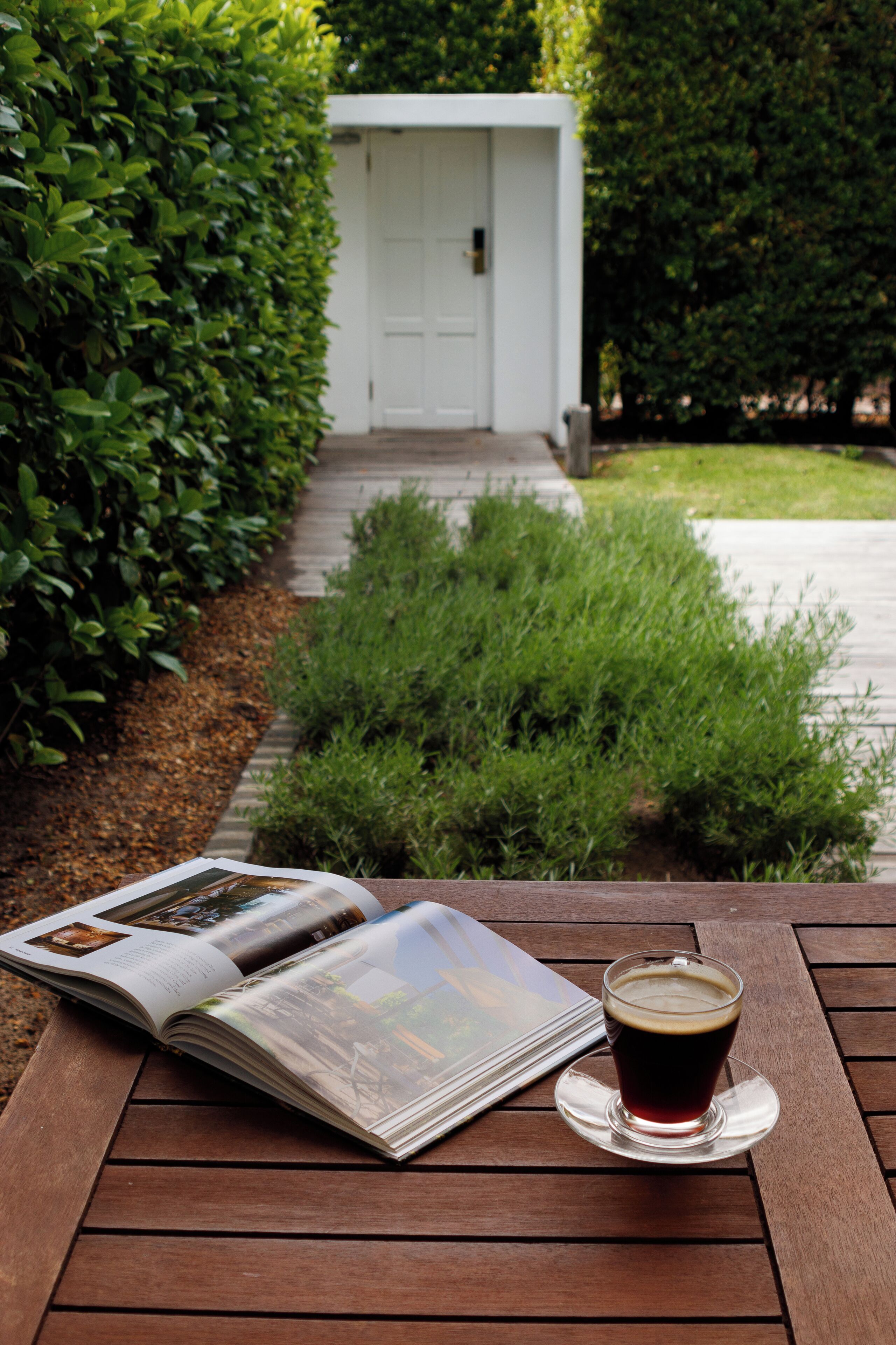 Deluxe Suite, Garden View | Premium bedding, down comforters, pillowtop beds, minibar