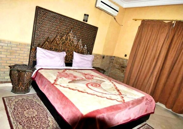 2 dormitorios y Internet