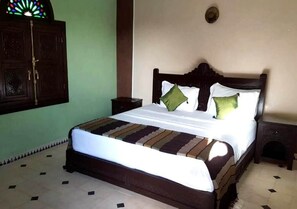 1 bedroom, Internet, bed sheets
