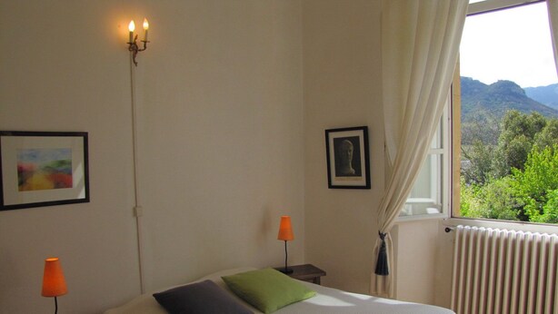 Double Room | Desk, blackout drapes, rollaway beds (surcharge), WiFi (free) - La Giraudasse (Soulatge)