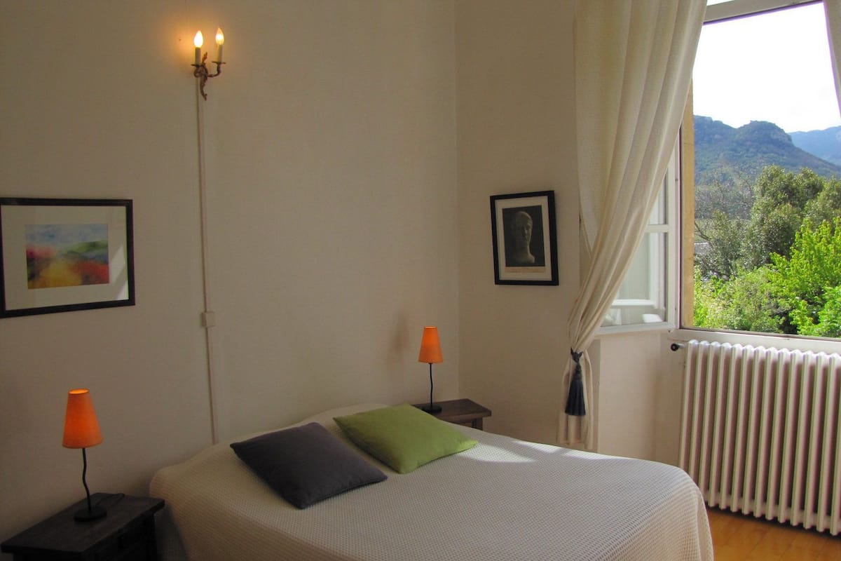 Double Room | Desk, blackout drapes, rollaway beds (surcharge), WiFi (free)