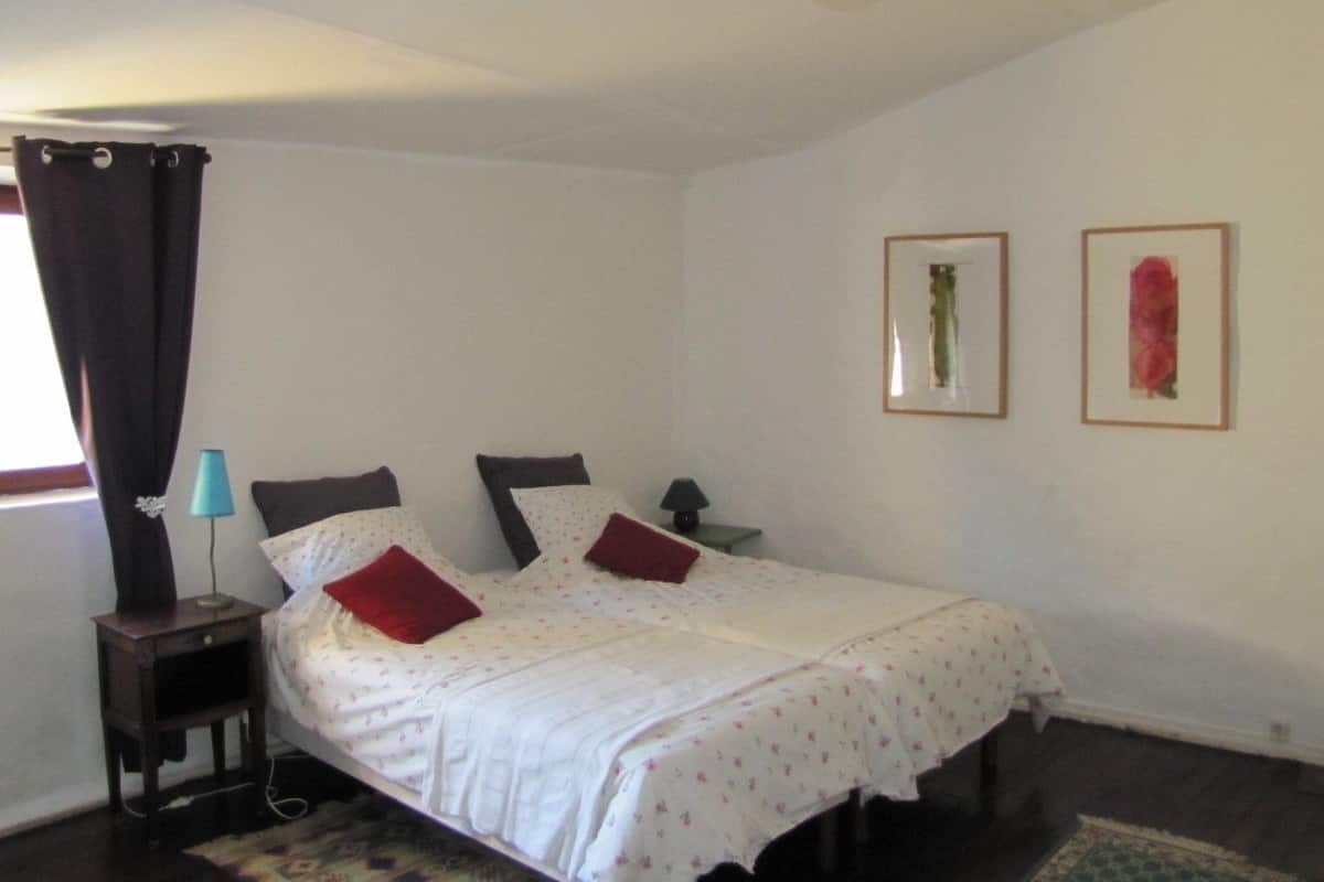 Twin Room | Desk, blackout drapes, rollaway beds (surcharge), WiFi (free)