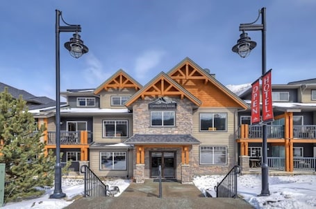 Exterior. Perfect condo get away in the Rockies