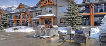 Perfecto condominio escaparse en las montañas rocosas