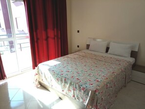 2 habitaciones y ropa de cama