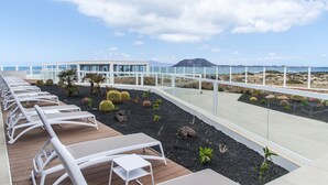 Beach/ocean view - Hotel Boutique Tao Caleta Mar (La Oliva)