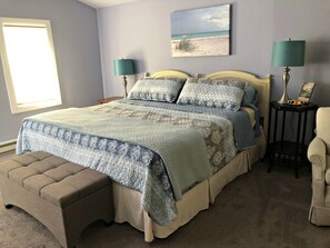 4 bedrooms, iron/ironing board, free WiFi, bed sheets - 4 Bed home in downtown St.Ignace (Saint Ignace)