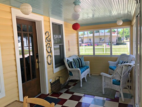 4 Bed home in downtown St.Ignace