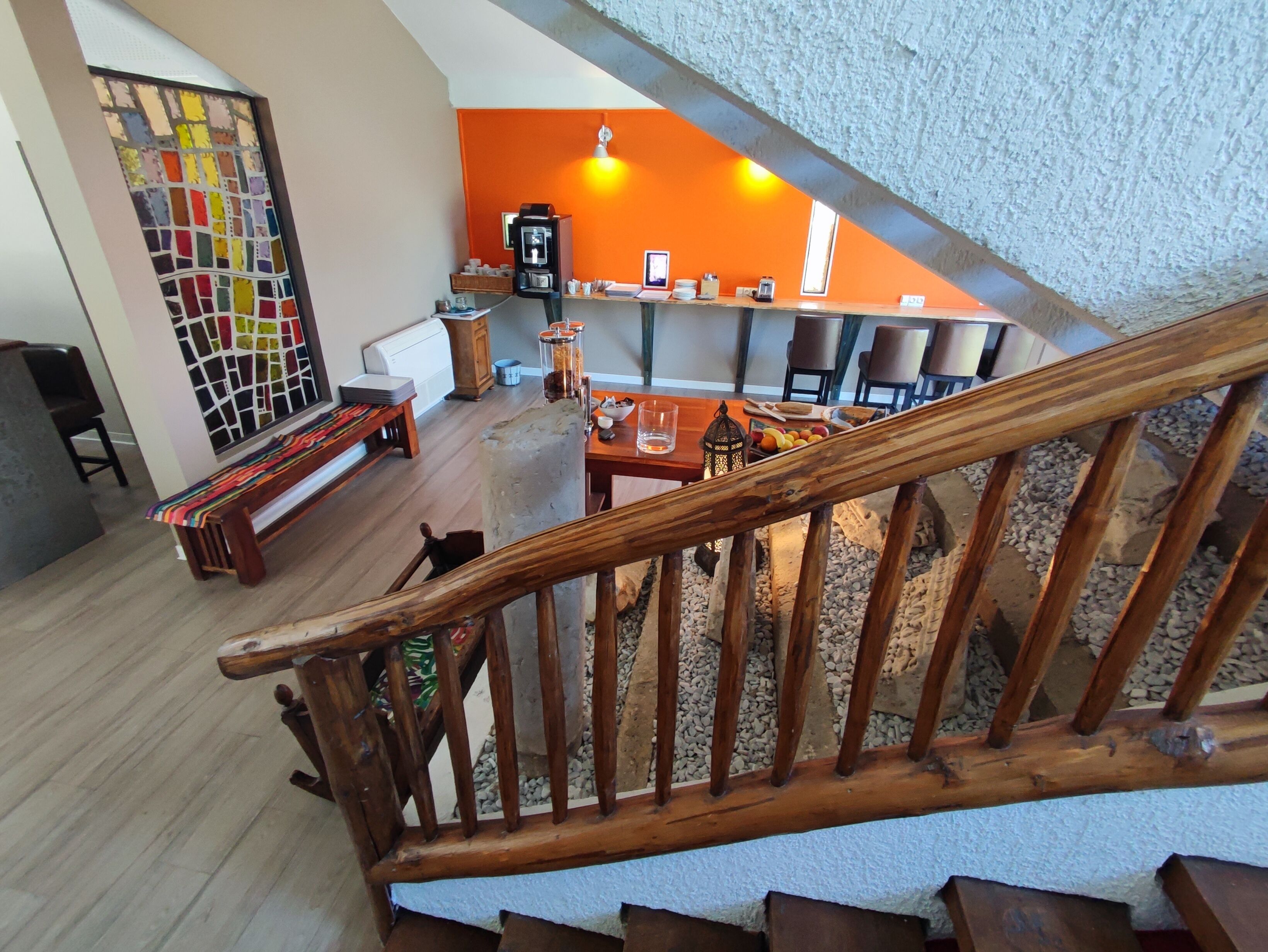 daily cooked-to-order breakfast for a fee