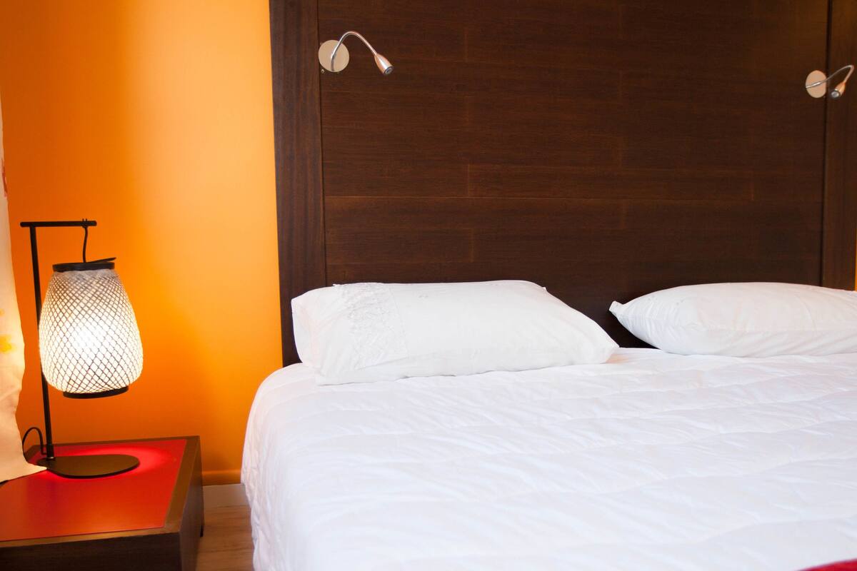 double room, 1 queen bed, non smoking | 1 bedroom, premium bedding, individually decorated