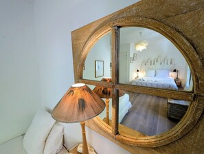 1 chambre, literie de qualité supérieure, décoration personnalisée