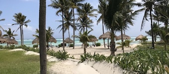 Beachfront, Villas del Mar, Puerto Aventuras, Mexico, Cancun, Playa del Carman