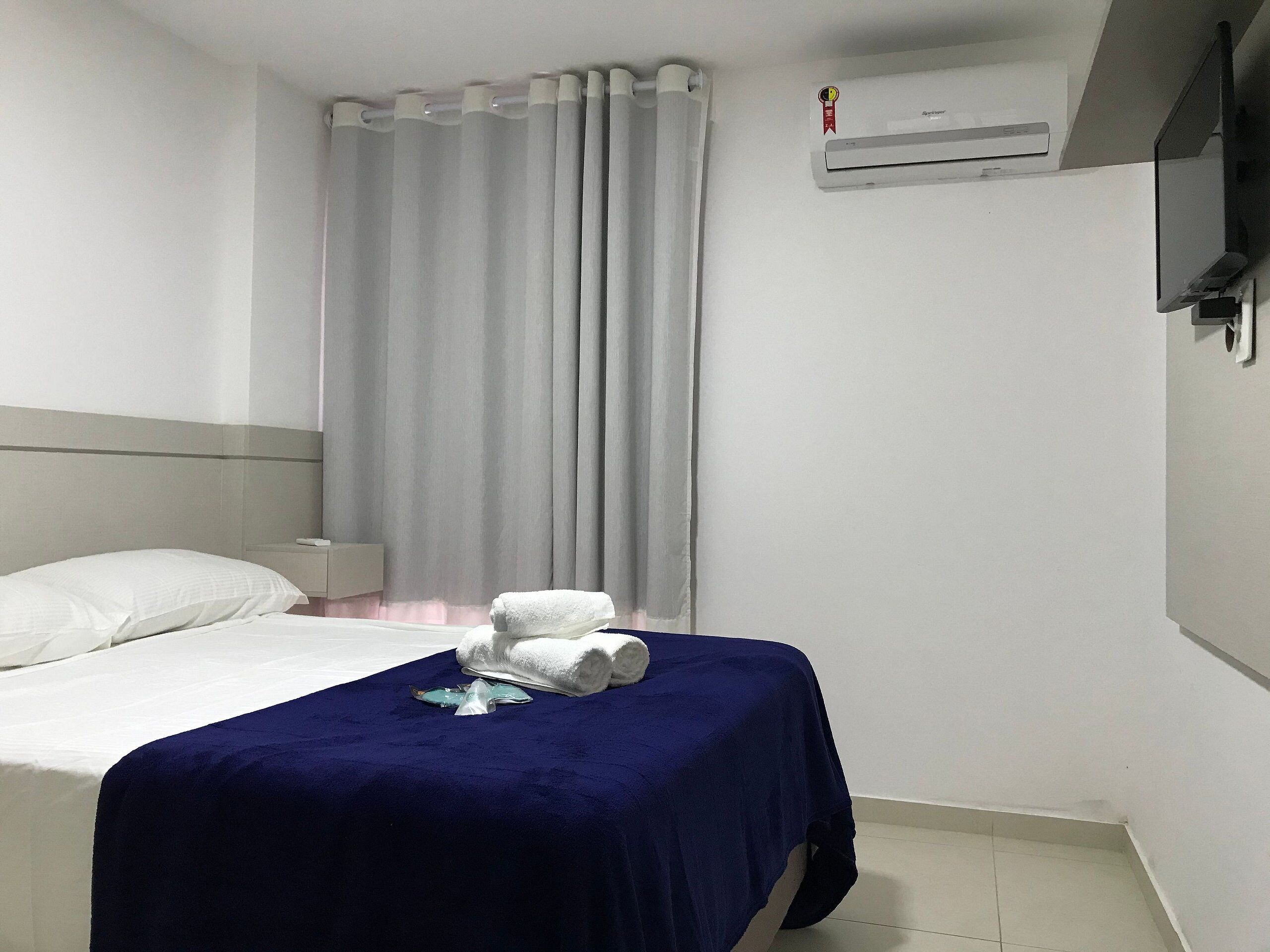 2 bedrooms, individually furnished, laptop workspace, blackout curtains