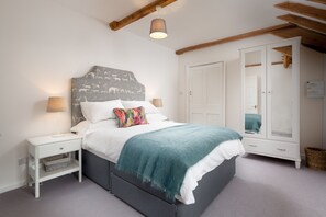 2 Schlafzimmer, Bügeleisen/Bügelbrett, Reisekinderbett, kostenloses WLAN