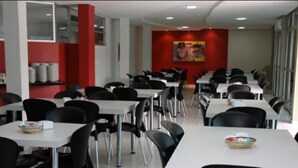 Étterem