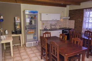 Breakfast area - Hostel Buenos Aires (El Calafate)