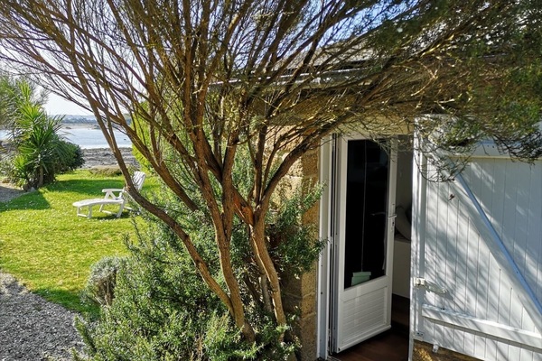 PENTY COSY LES PIEDS DANS L'EAU