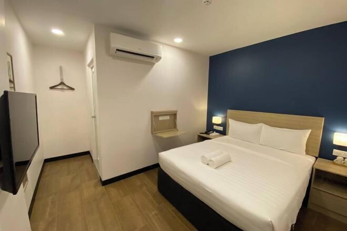 Roupas de cama antialérgicas, camas Select Comfort, escrivaninha