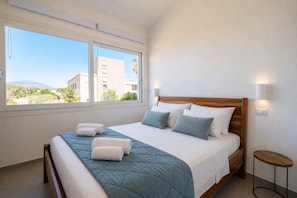 4 habitaciones, tabla de planchar con plancha y wifi gratis 