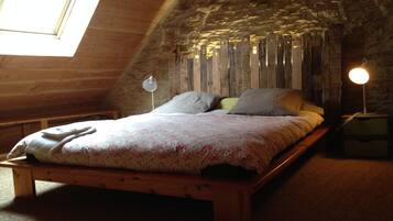 2 chambres, Wi-Fi gratuit, draps fournis