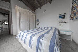 1 Schlafzimmer, Bügeleisen/Bügelbrett