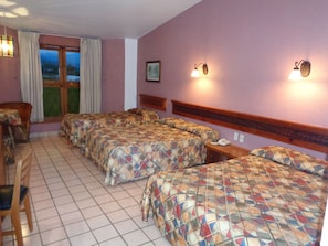 Classic Quadruple Room