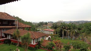 Unclassified image, 4 of 82, button - Hotel Campestre Hacienda Caracha (Ziracuaretiro)