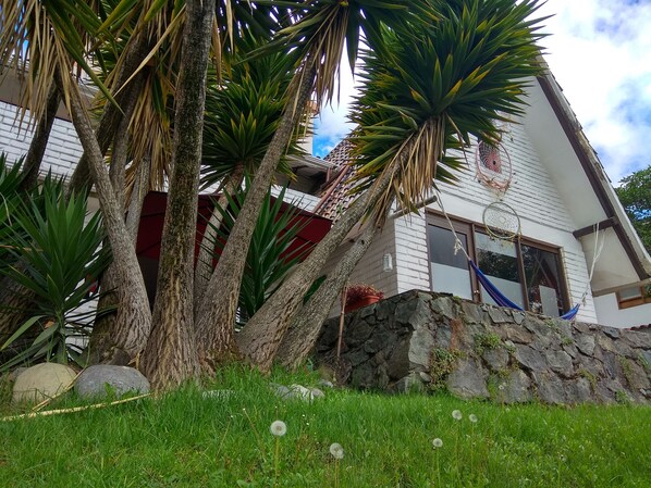 ด้านหน้าที่พัก