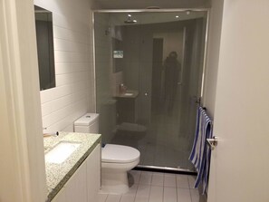Bathroom - Lacrosse 1511 (Docklands)