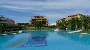 Piscina externa
