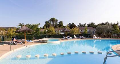 Piscines Extérieures | 10 minutes à pied de Vallon-Pont-d'Arc