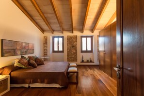 3 chambres, fer et planche Ă repasser, Wi-Fi gratuit, draps fournis