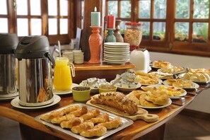 Gratis morgenmadsbuffet hver dag