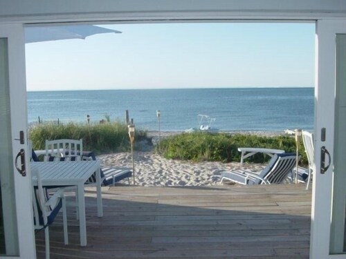 Luxourius Beach House Hamptons Vineyards Farmstands 1.5hr NYC