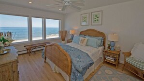 ハウス ベッド (複数台) (Beautiful Waterfront Colonial) | 3 室のベッドルーム