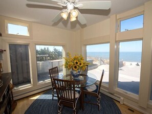 House, Multiple Beds (Beautiful Waterfront Colonial) | In-room dining